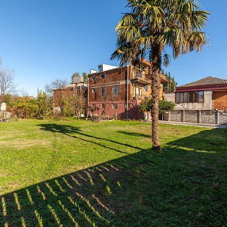 Apartamento Stepin Garden Kutaisi Exterior foto